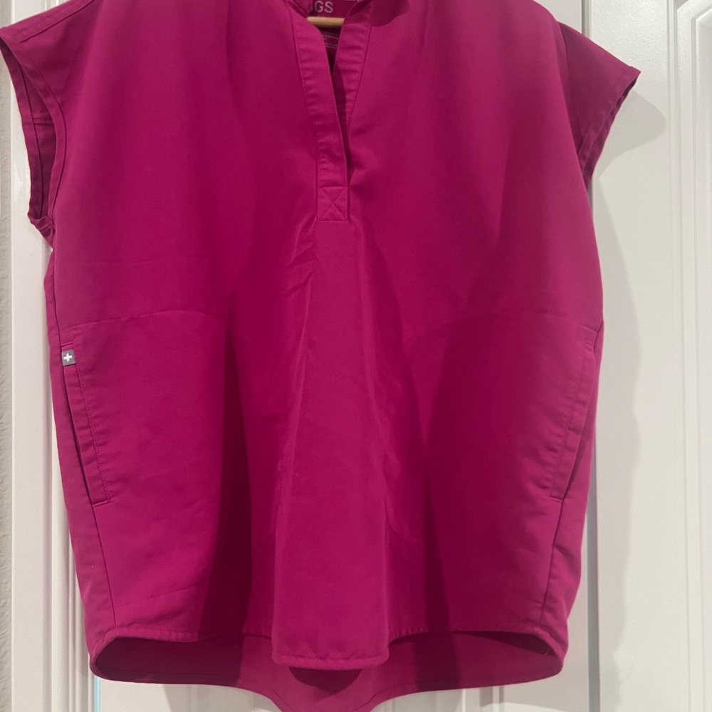 Figs Scrubs Women's Pink Top & Bottoms